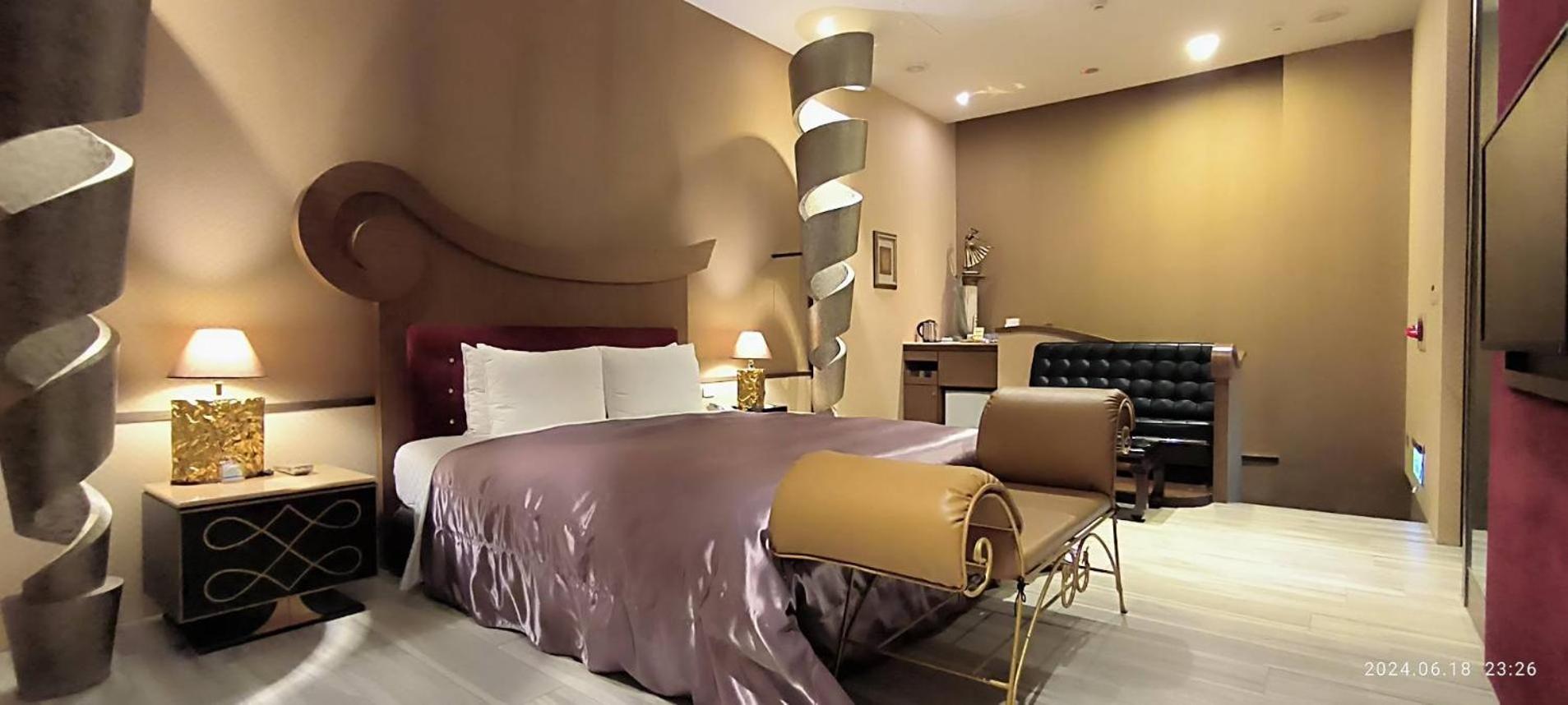 Shantis Motel Chiayi Exterior foto