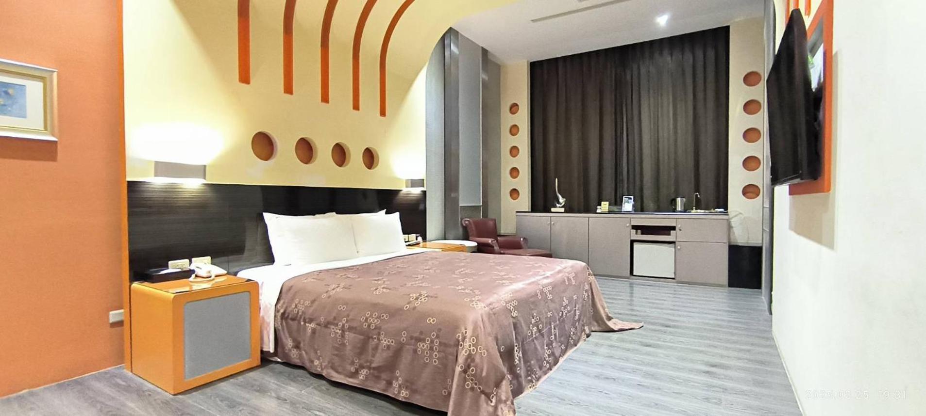 Shantis Motel Chiayi Exterior foto